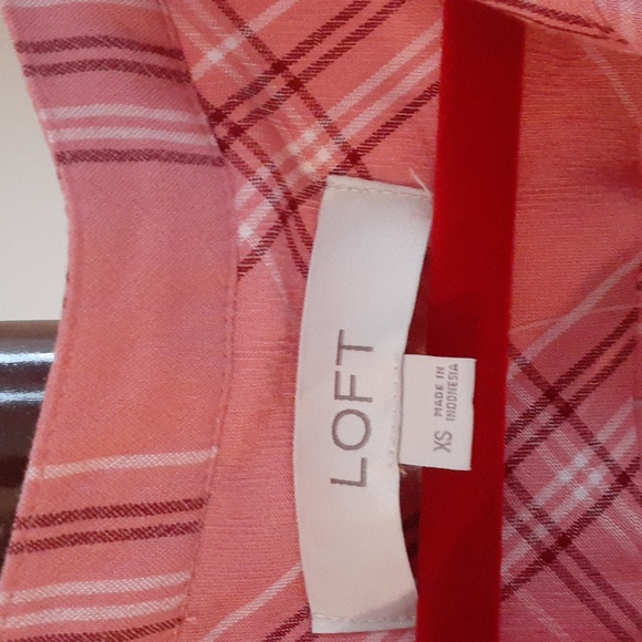 Top - Picture 3 of 4